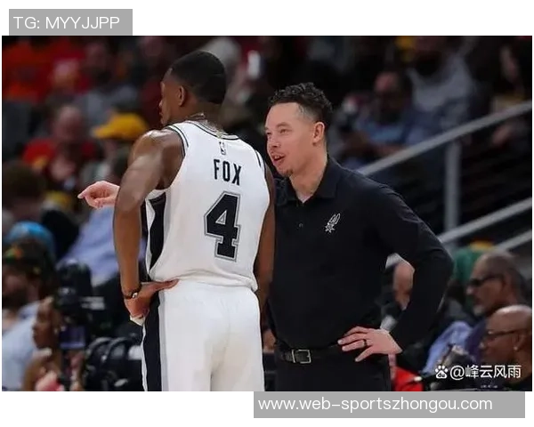 米奇称赞文班在关键时刻投进三分球球员表现至关重要 米奇称赞文班在关键时刻投进三分球球员表现至关重要